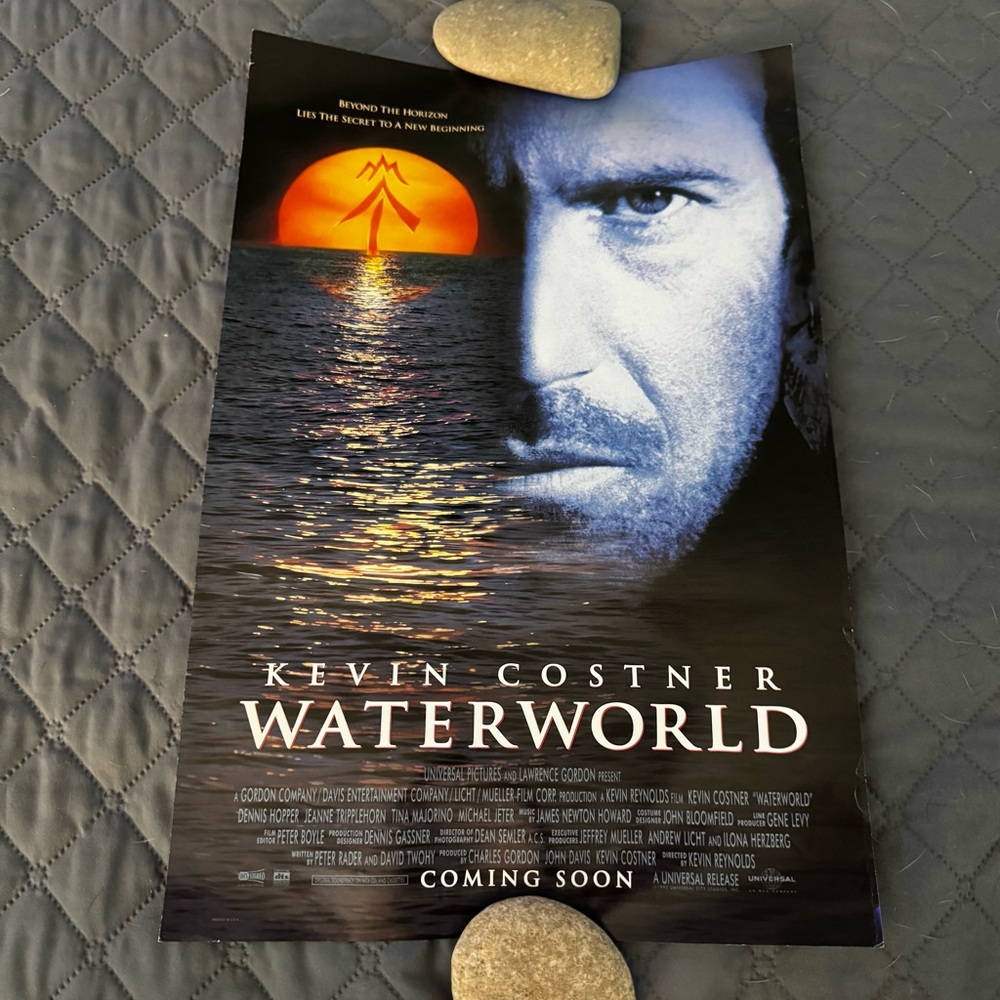 Waterworld Original 11x17 Promotional Movie Poster